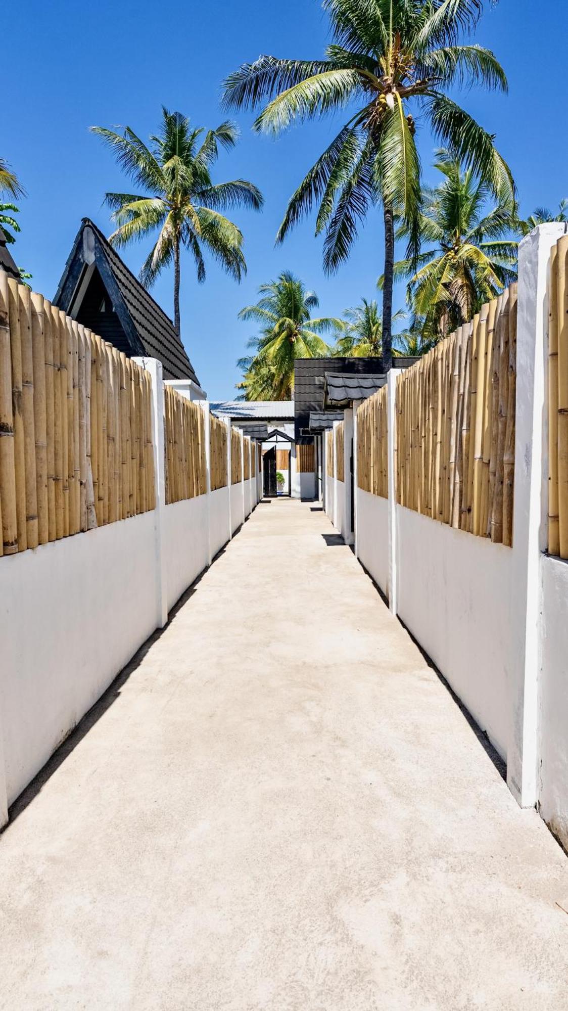 Resort Gili Trawangan Exteriör bild
