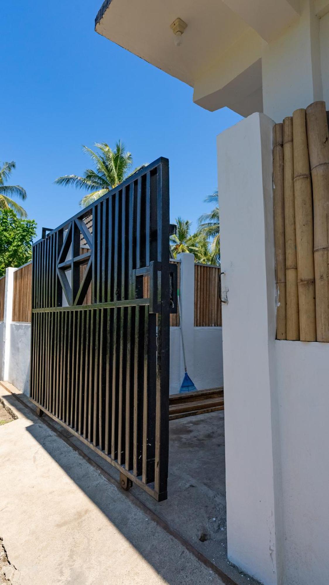 Resort Gili Trawangan Exteriör bild